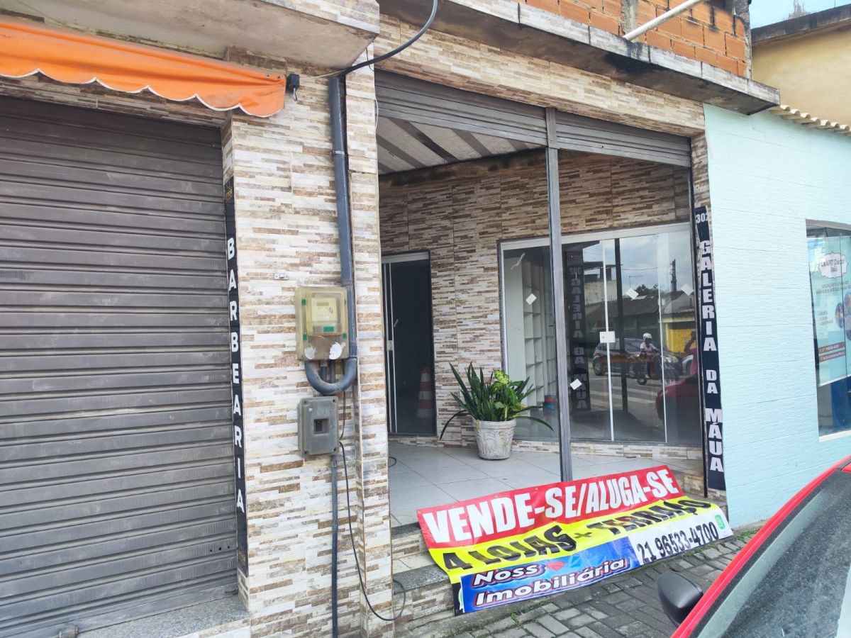 Vendo 4 lojas + terraço